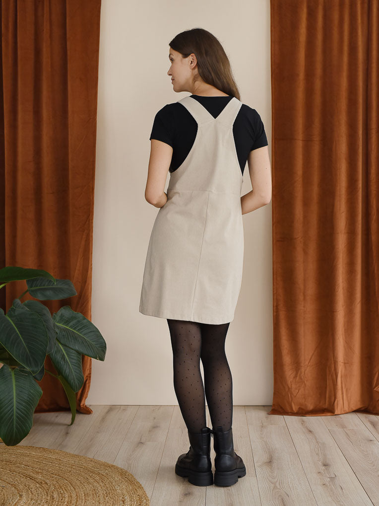 Robe salopette en velours côtelé beige Romane