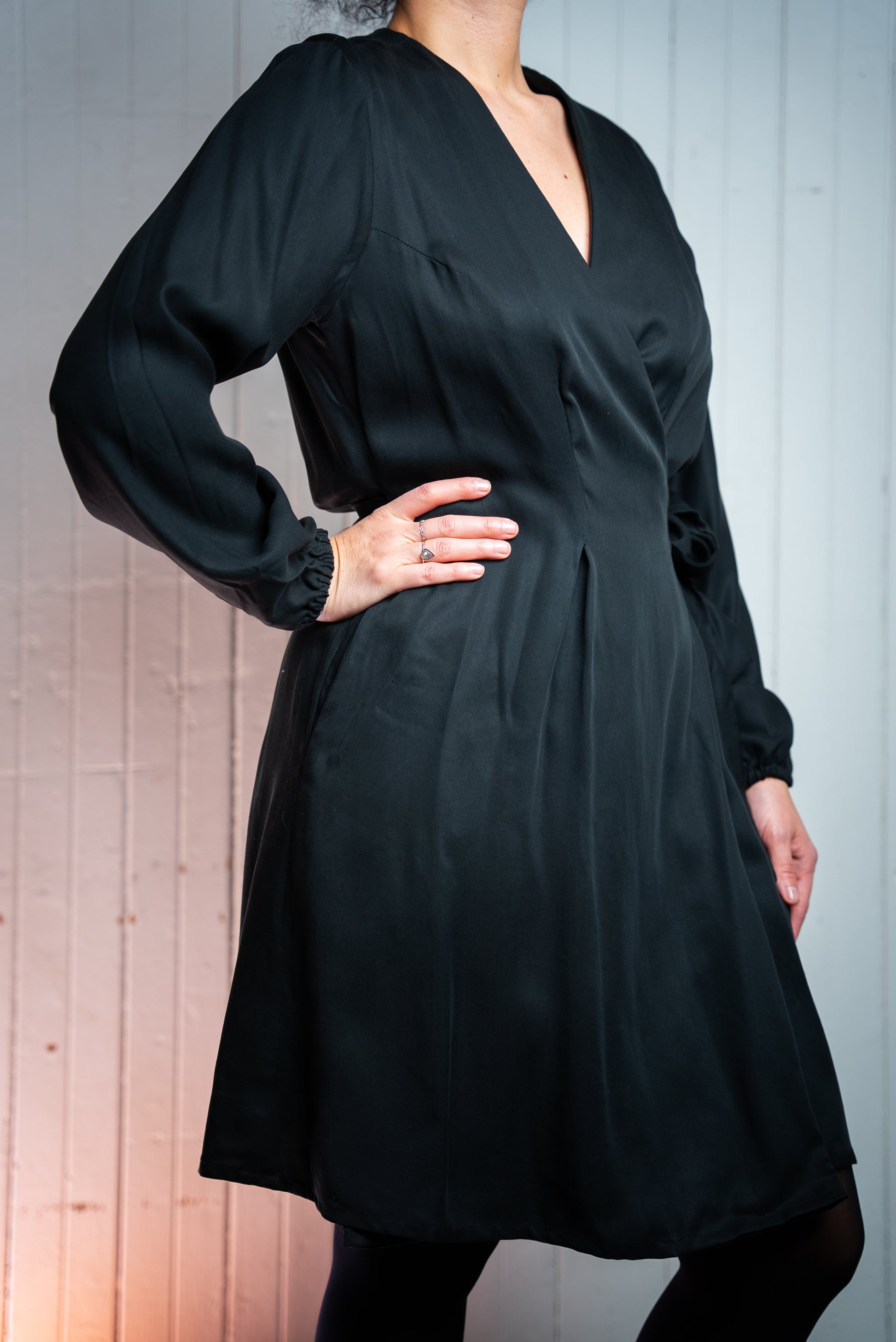 Robe cache-coeur Midi - Noir