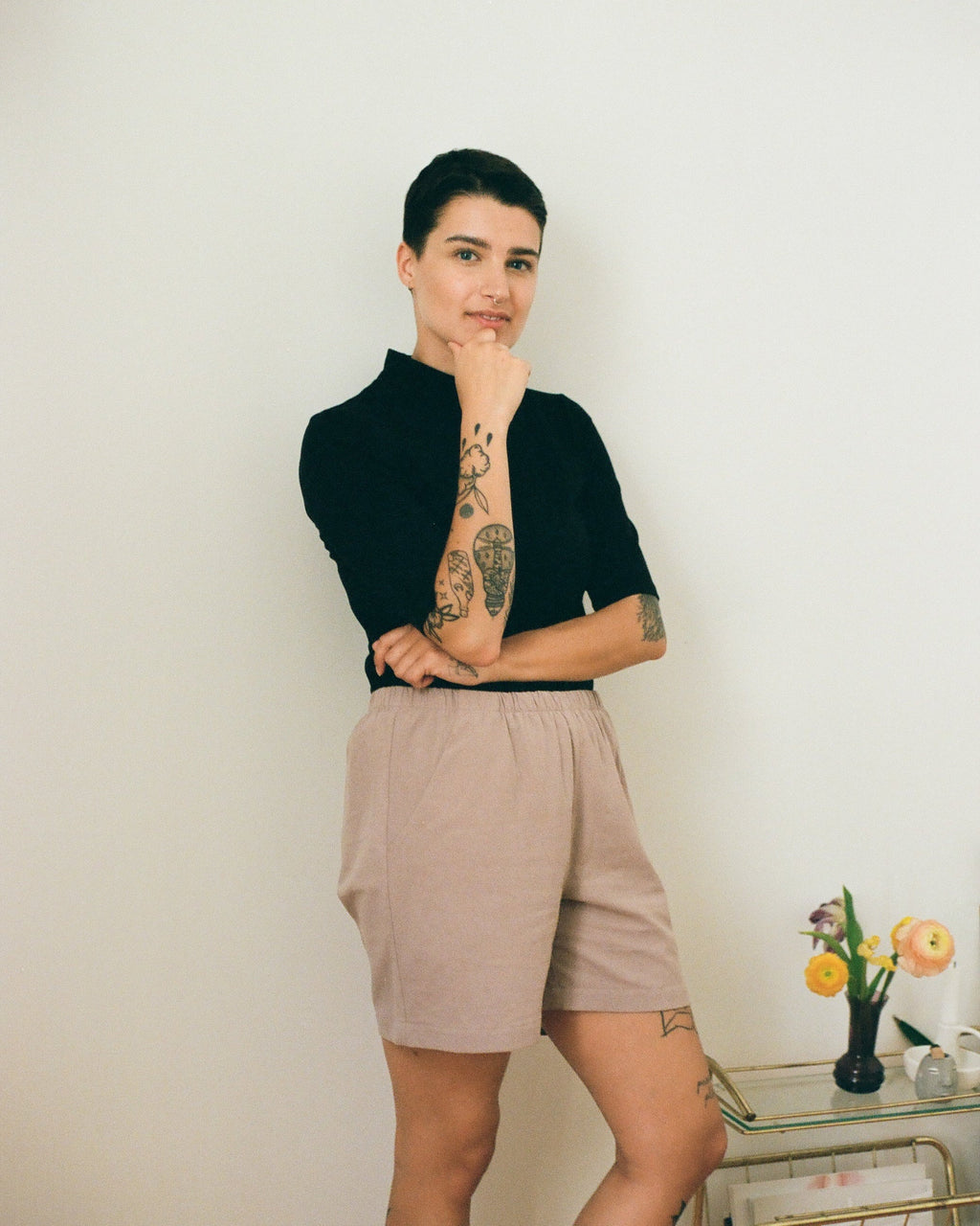 Short unisexe muscade