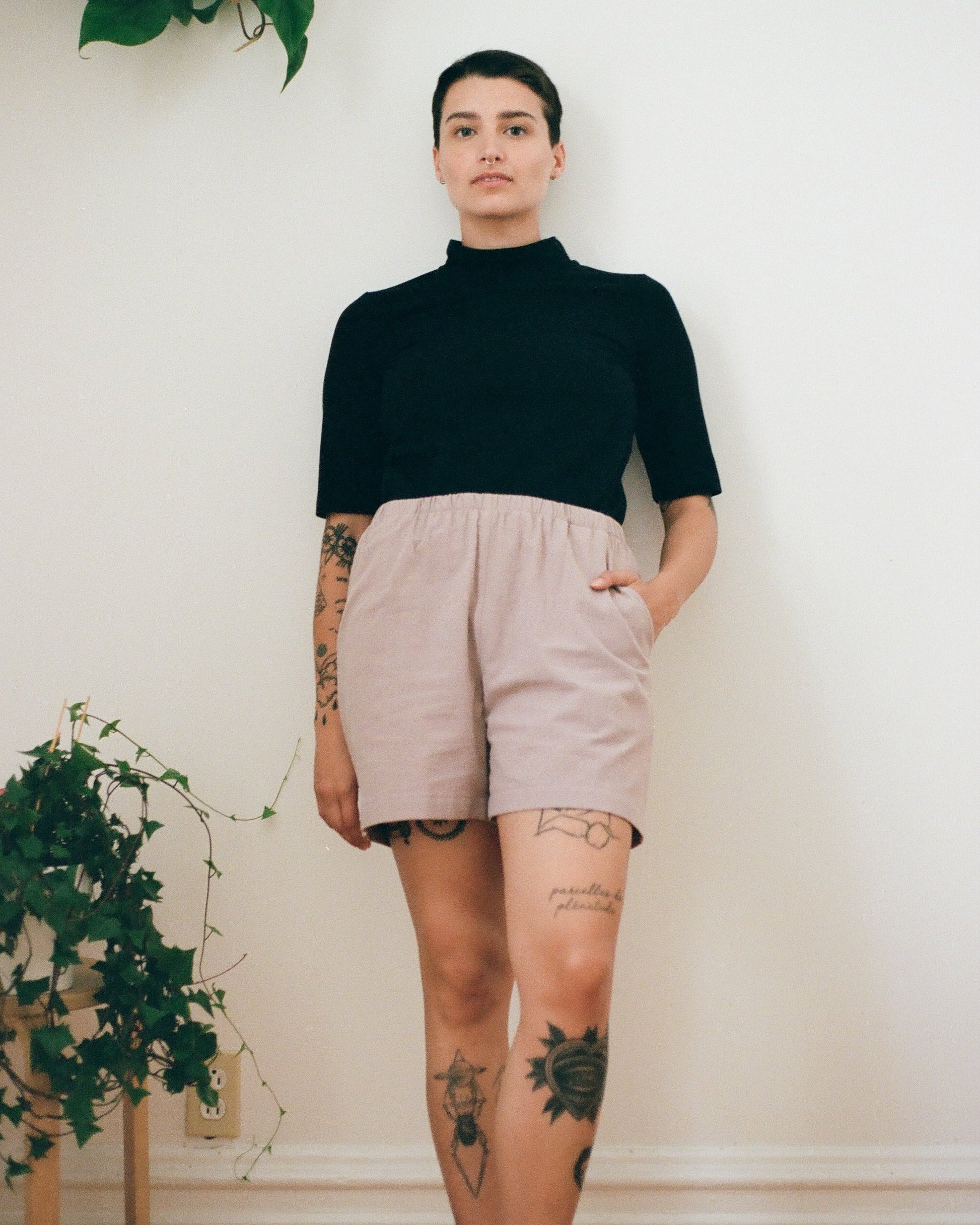 Short unisexe muscade