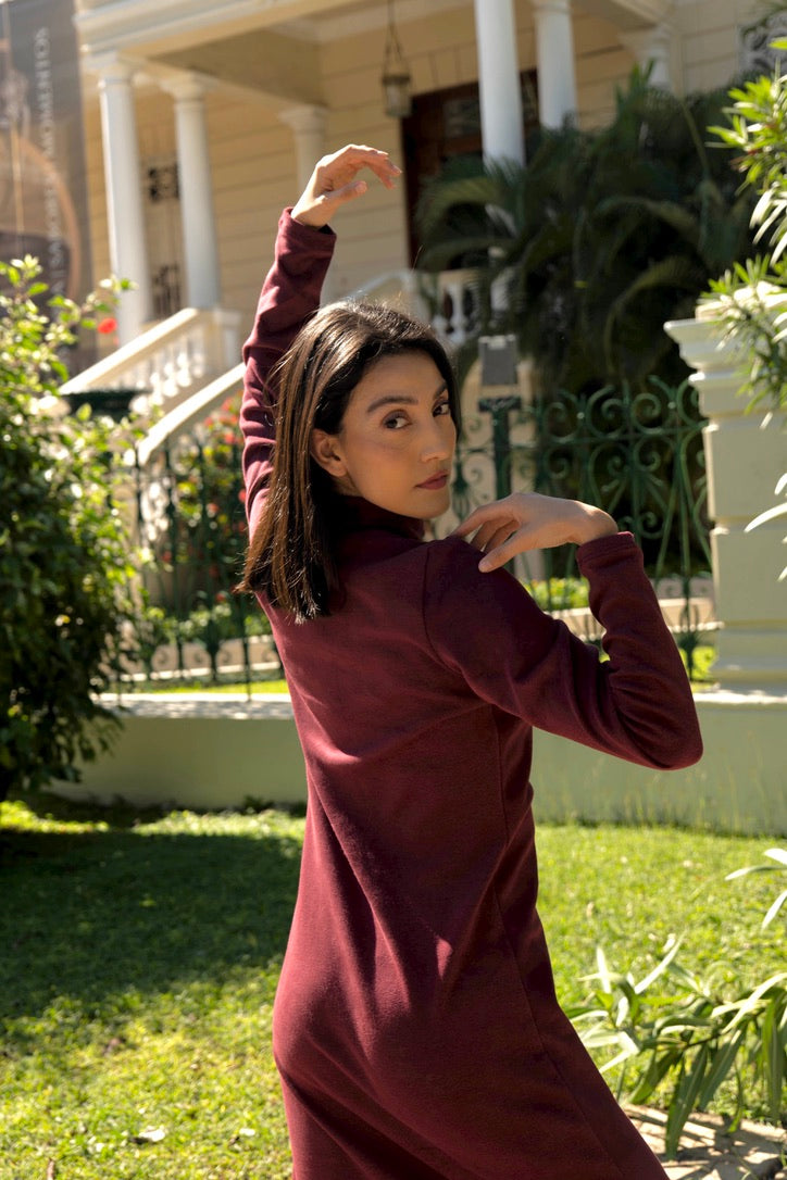 Robe Mecca Crimson 4