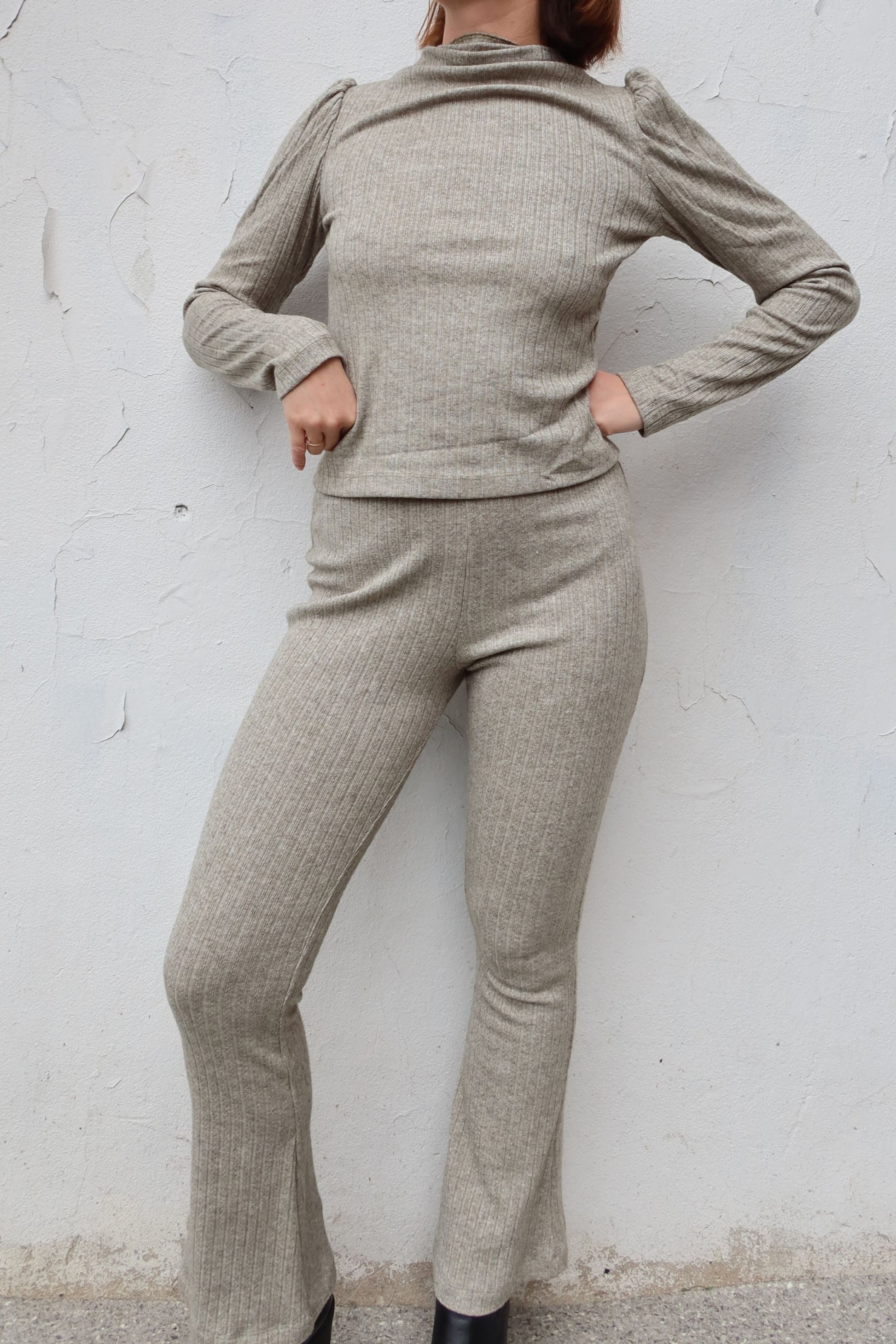 Pantalon vert à pattes d'éléphant tricot - Alice