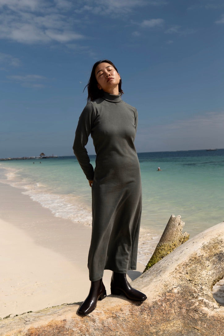 Robe Mecca Evergreen 1