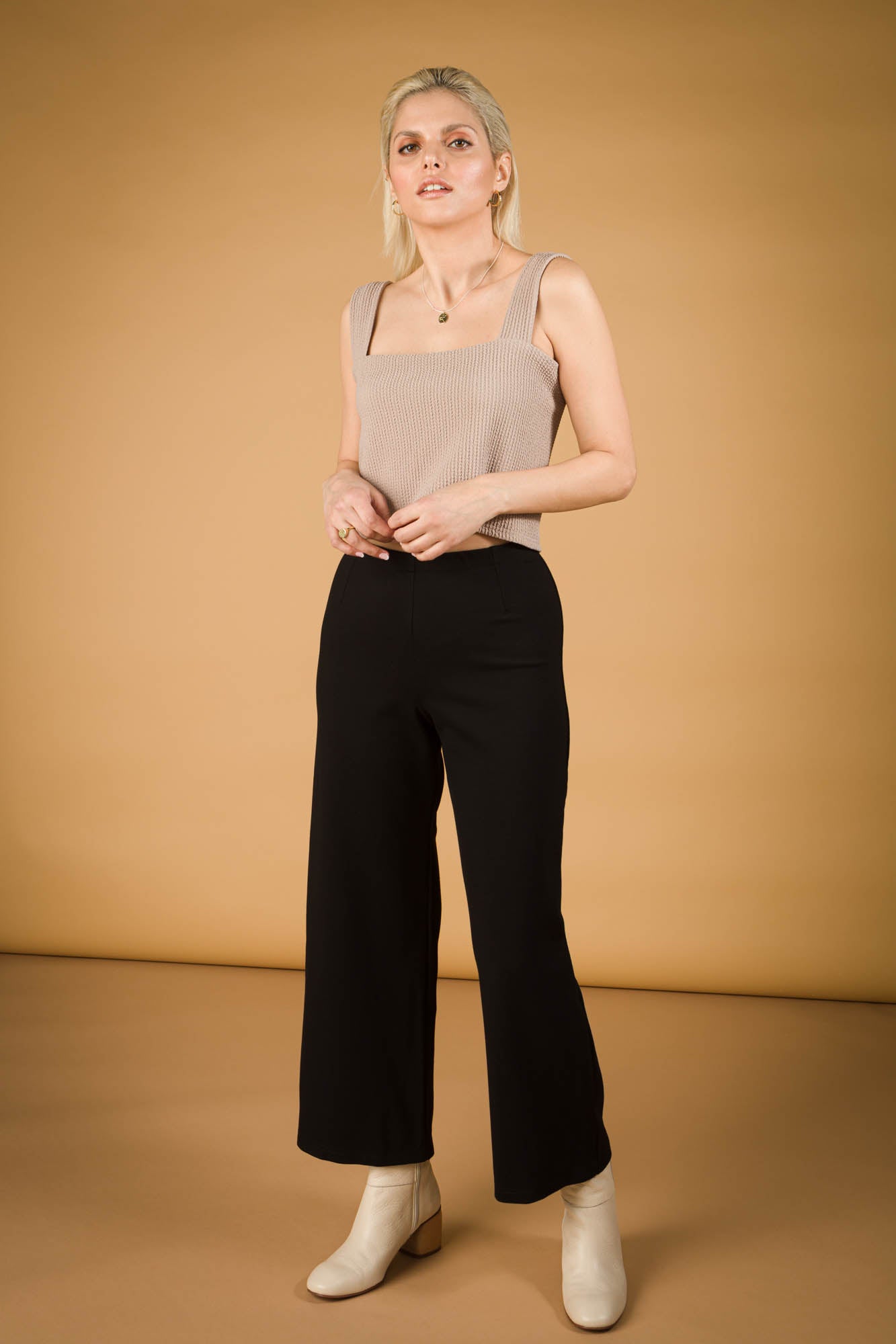 Pantalon Flare noir Mercedes Morin - Vue complete