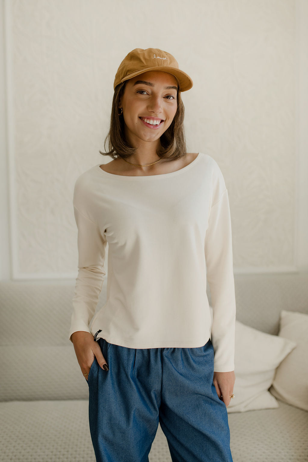 Tricot à épaules nues