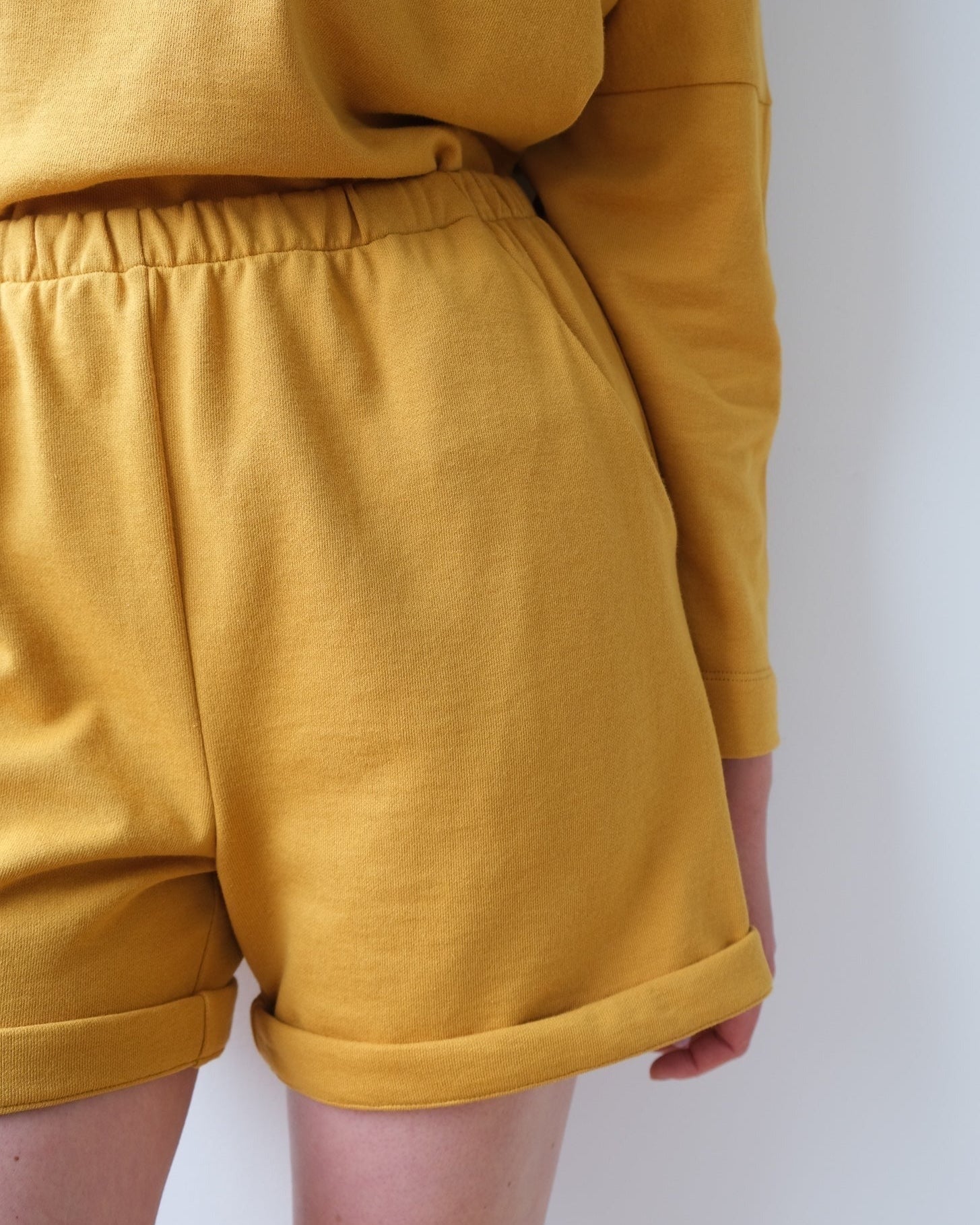 Short de tricot unisexe rose lilas