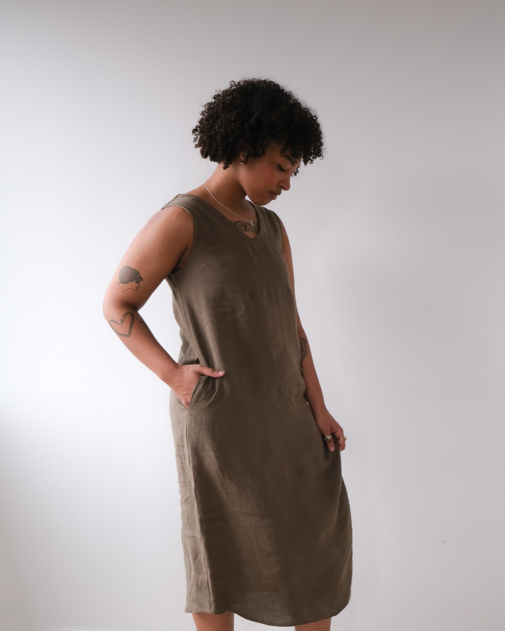 Robe longue de lin kaki