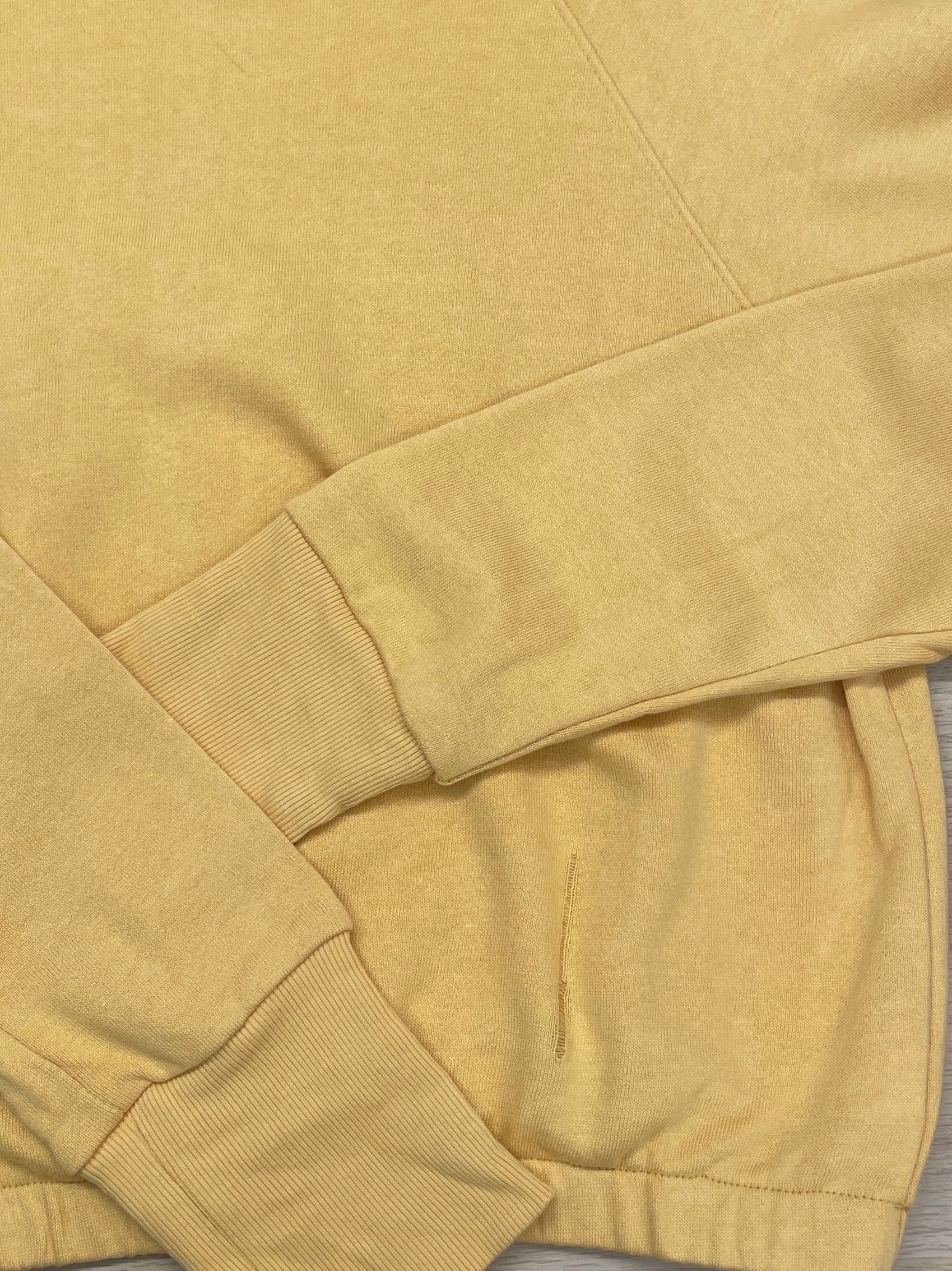 Chandail raglan élastique jaune