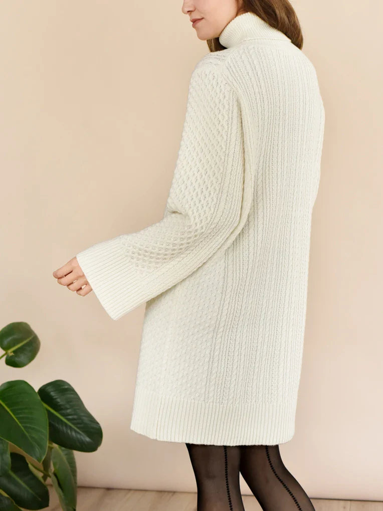 Robe Ingrid Off White Cable Knit Sweater