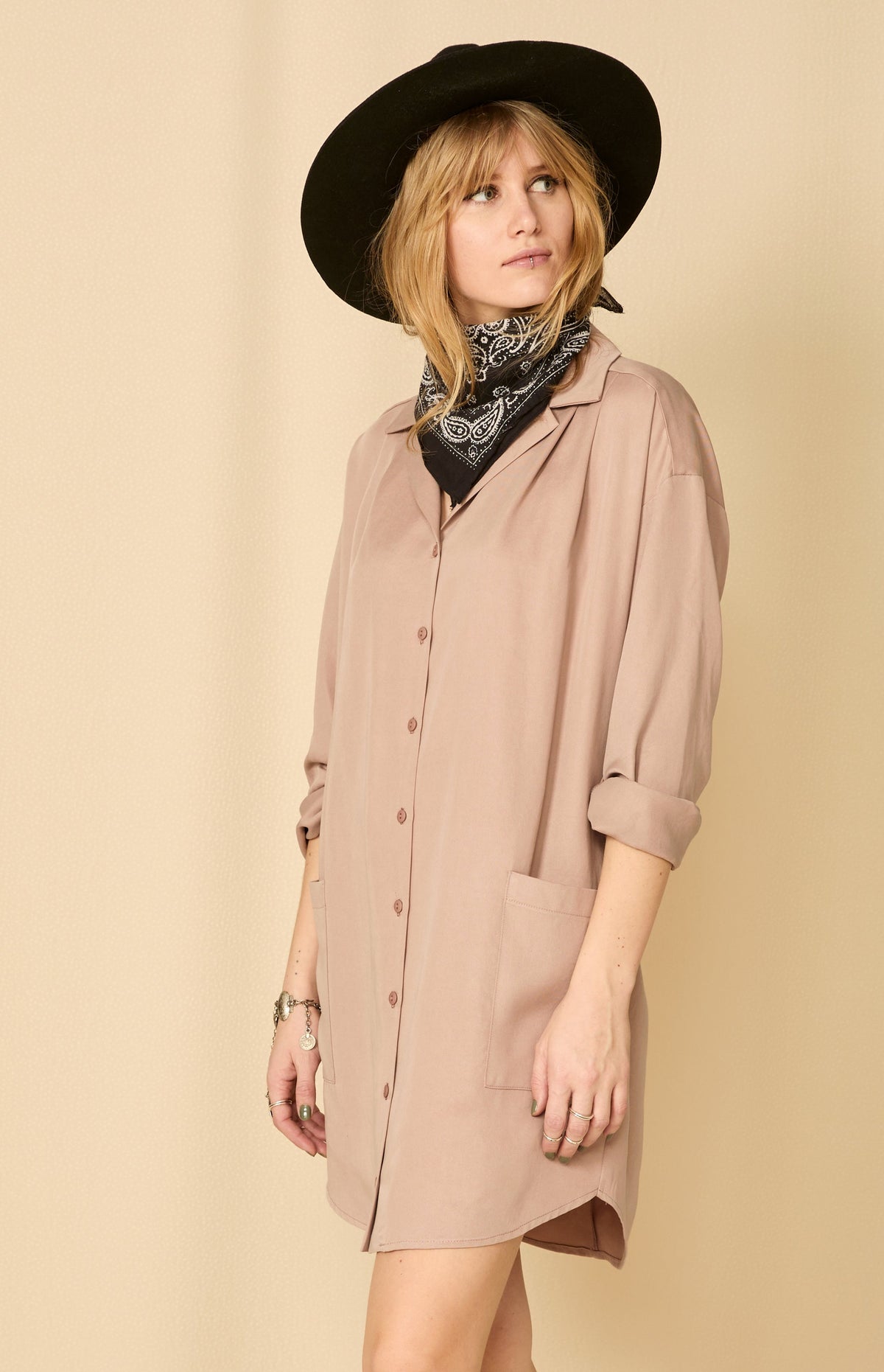 cokluch-robe-landing-blush-automnehiver
