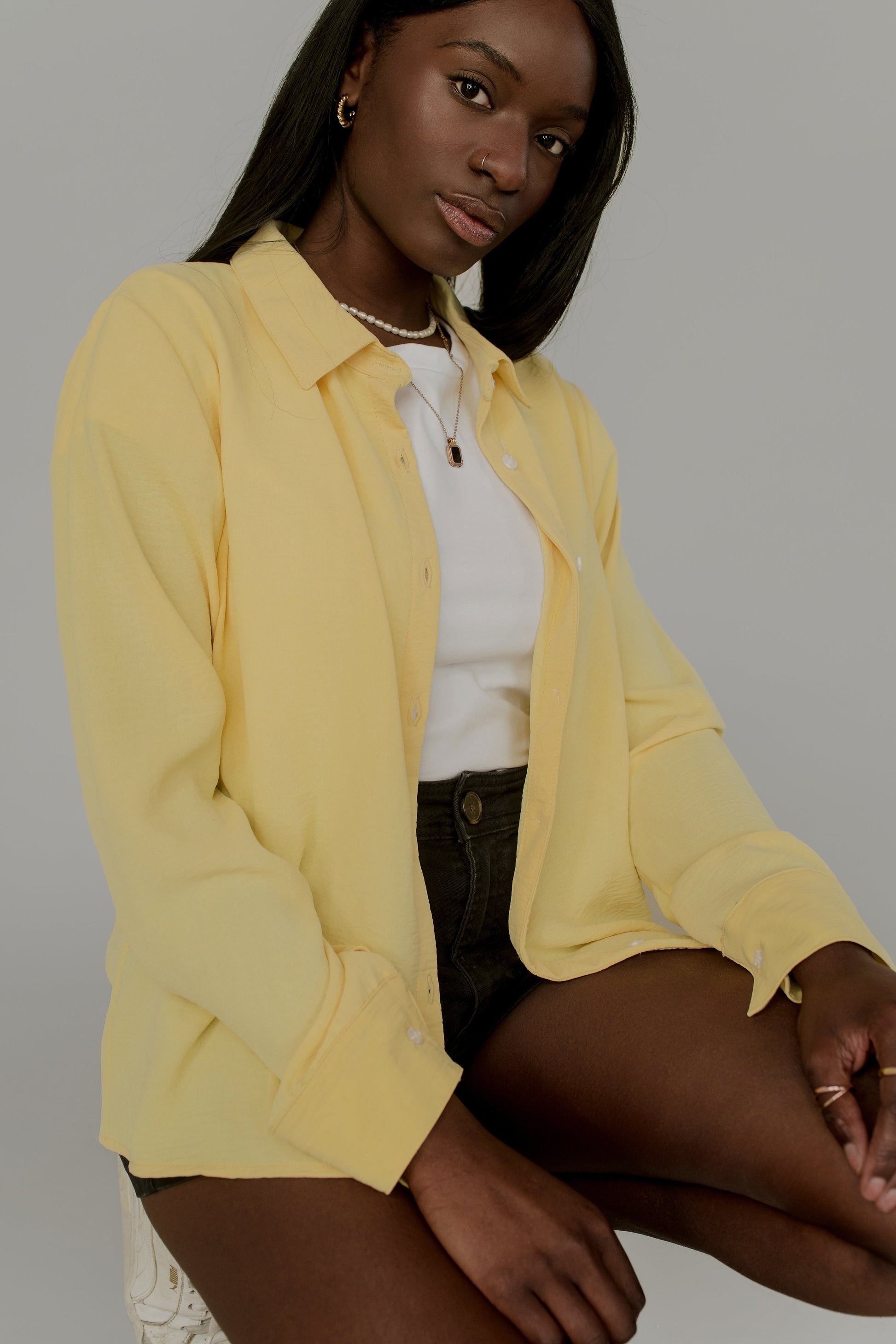 Chemise courte jaune