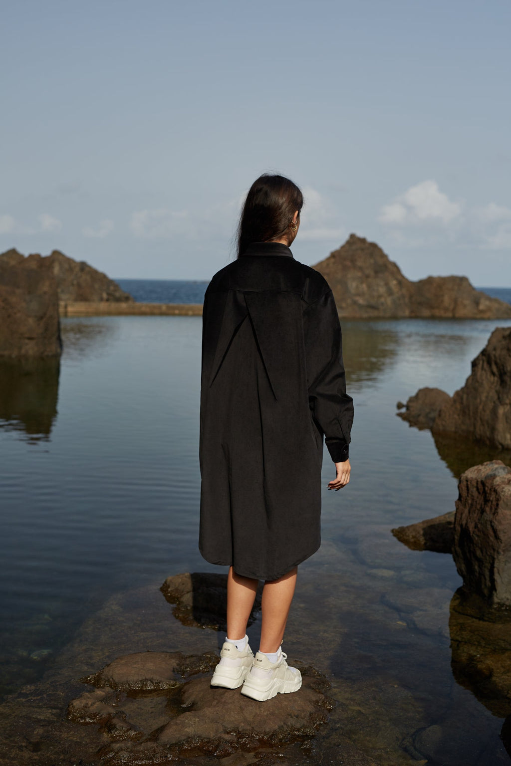Robe Manila noire