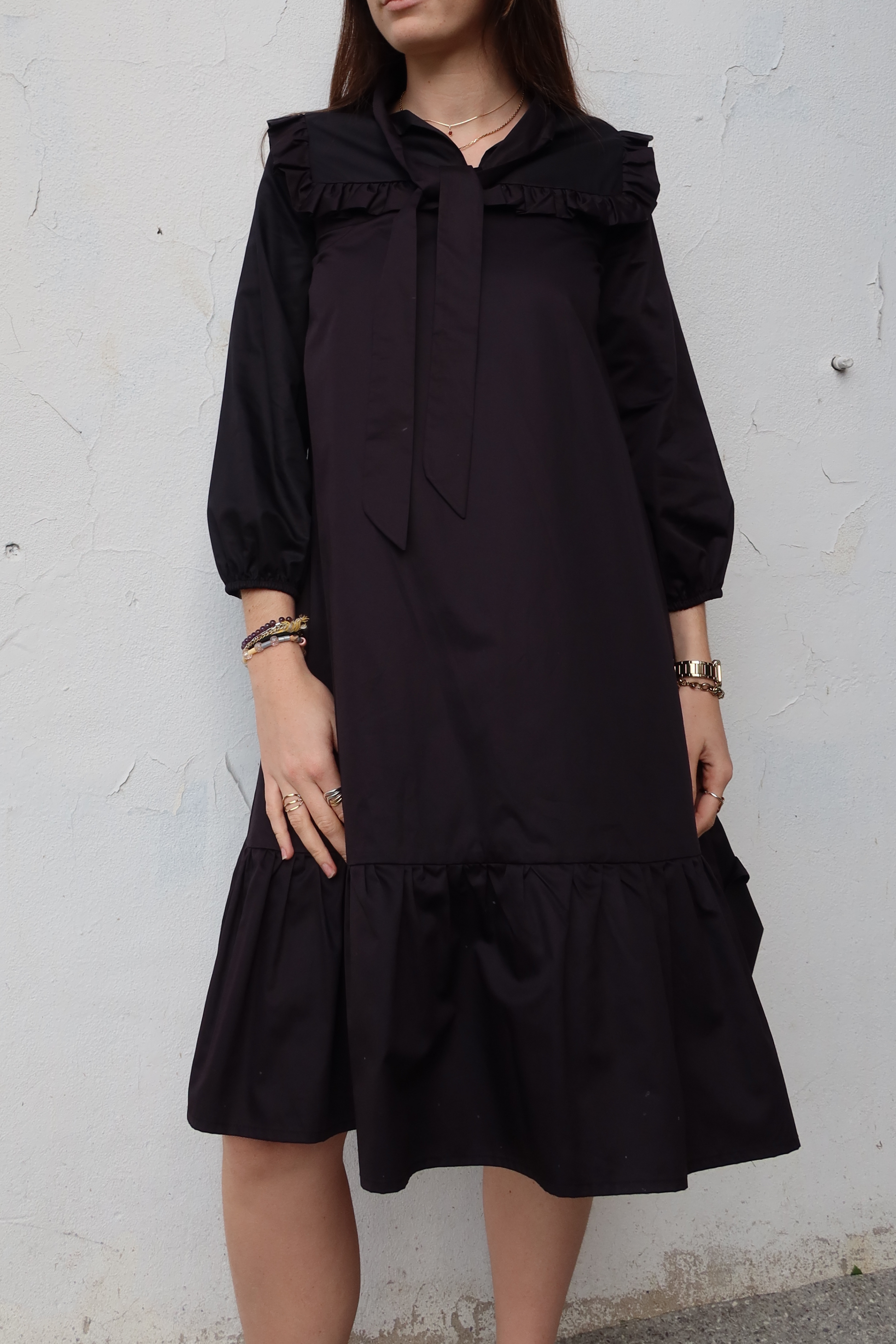 Robe noire à froufrou - Céleste