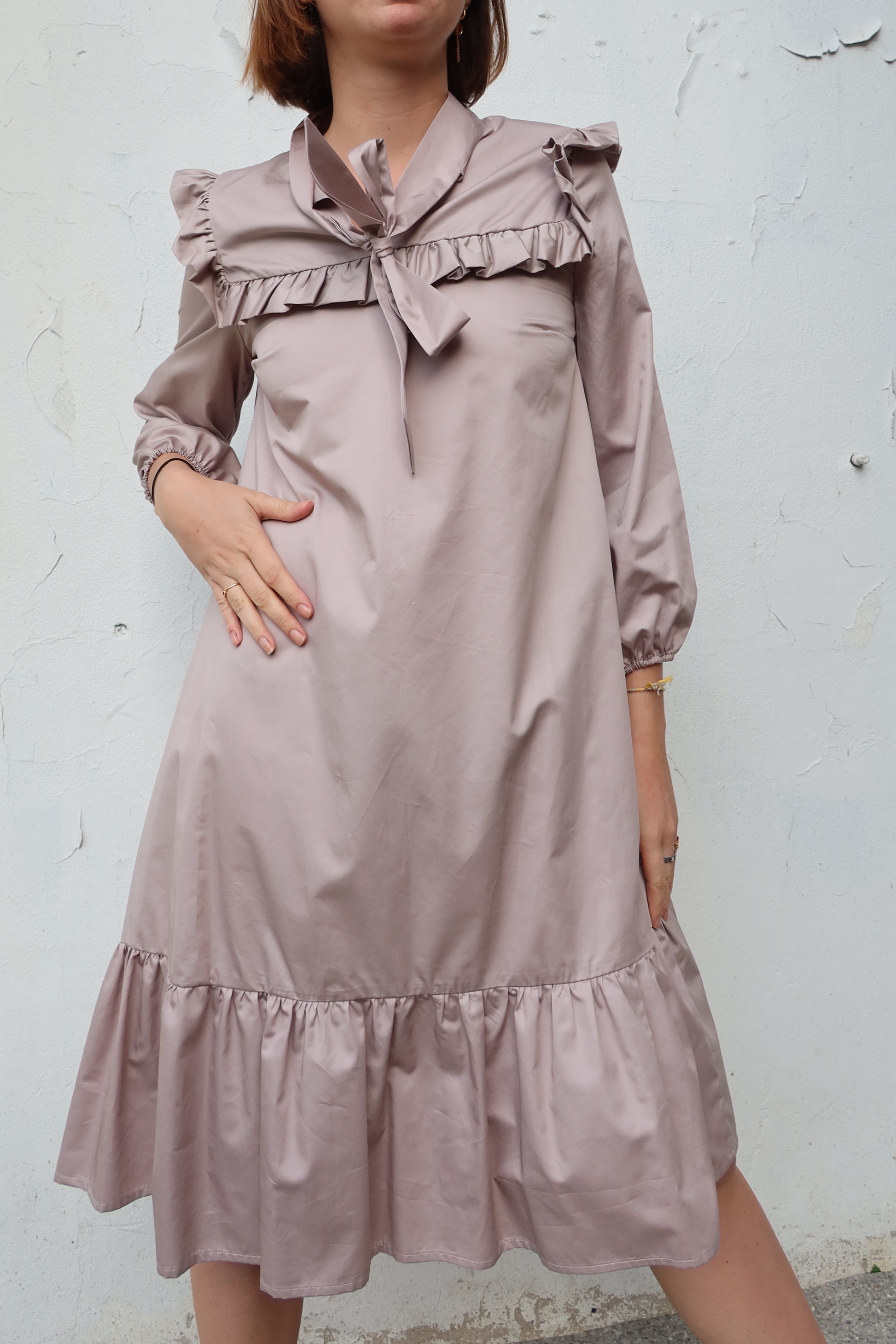 Robe rose à froufrou - Céleste