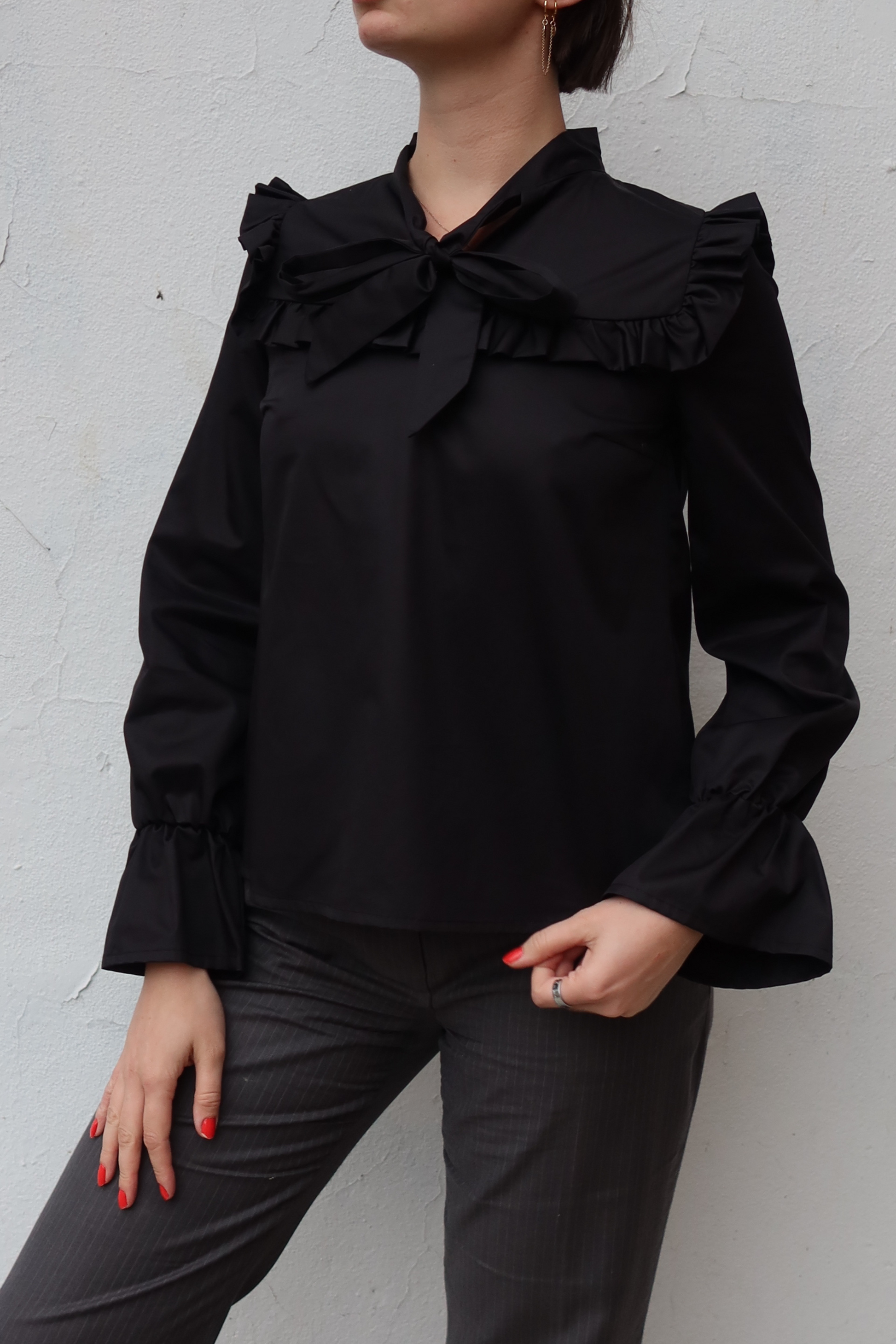 Haut noir avec plastron - Annabelle