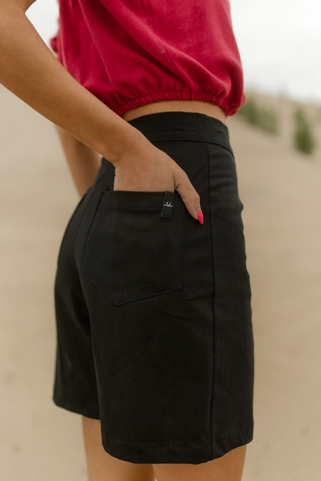 Short à pinces noir