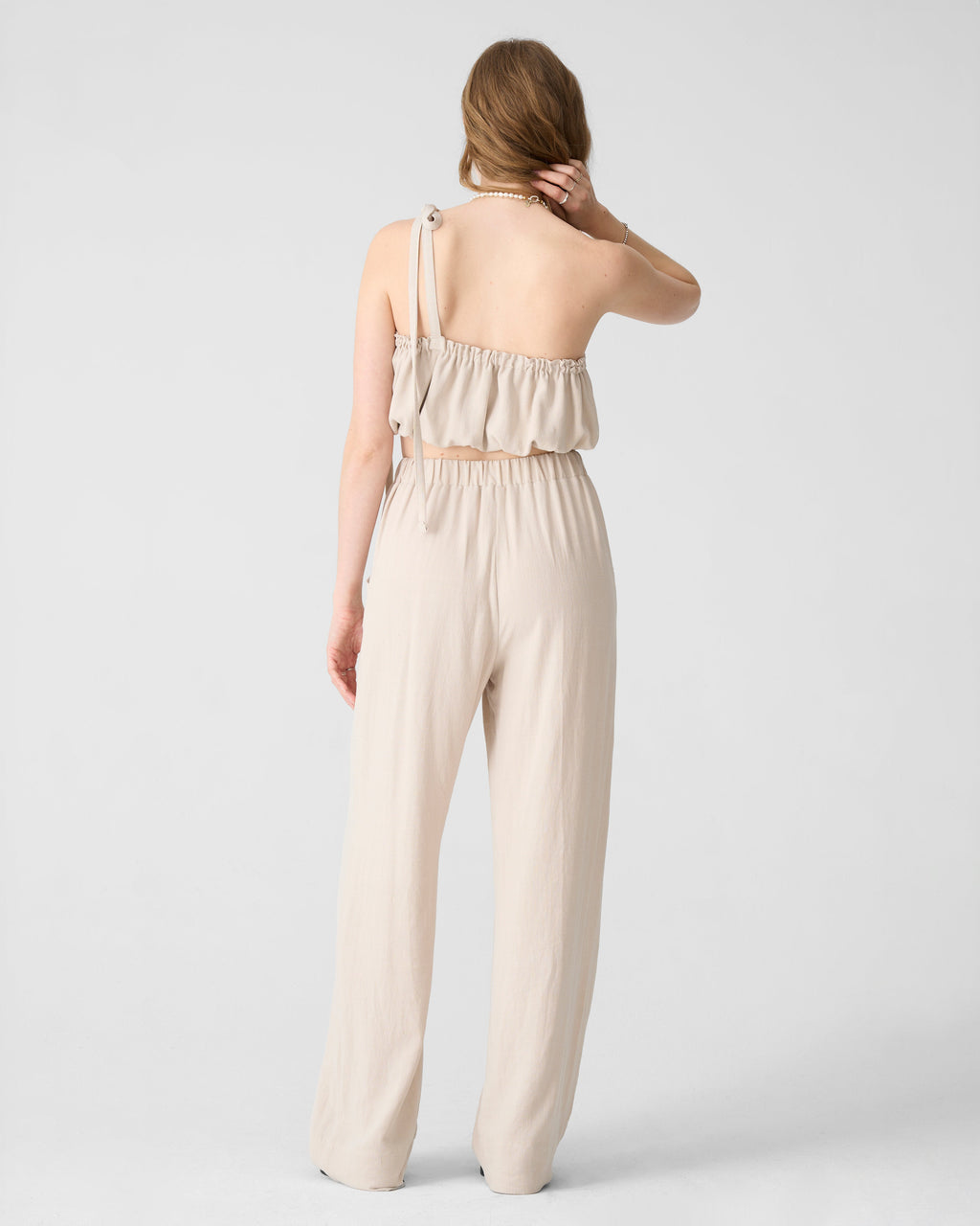 Pantalon sable ample et fluide en lin